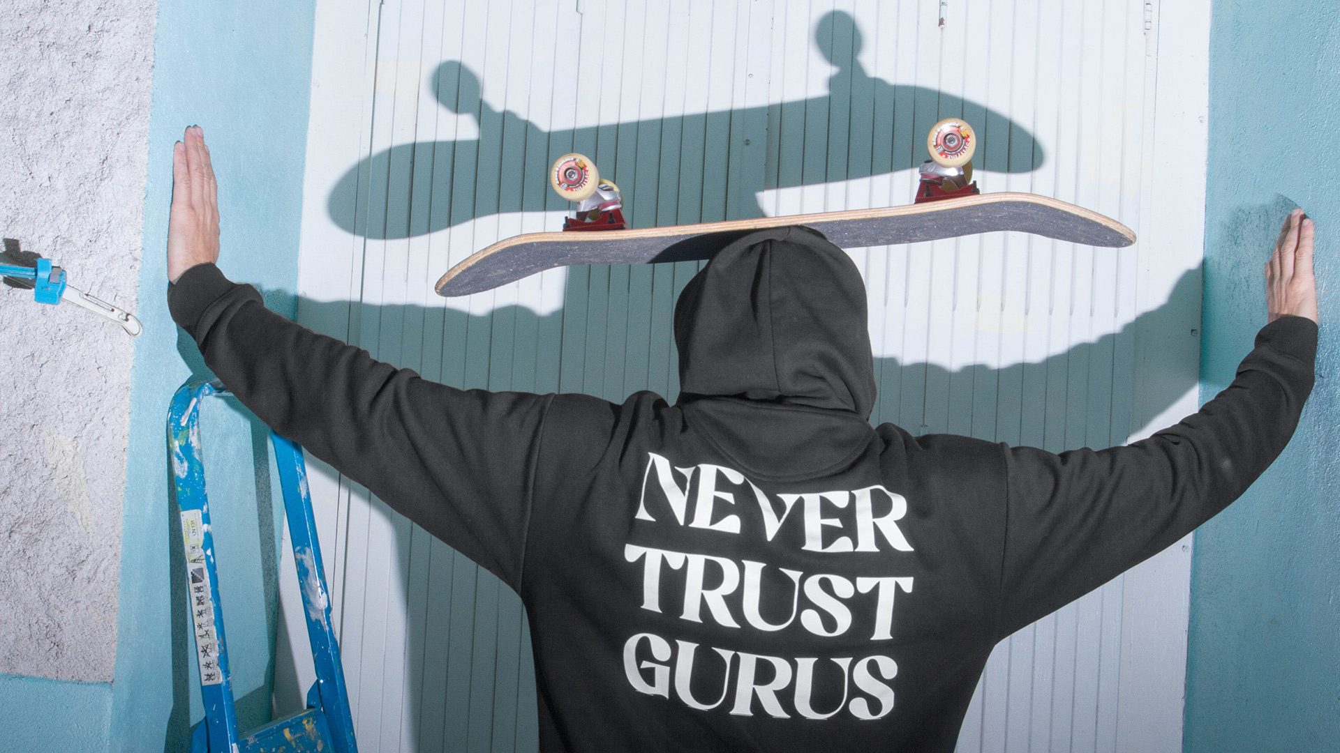 NTG_HOODIES-never-trust-gurus